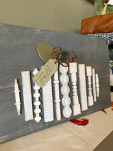 Load image into Gallery viewer, Spindle pumpkins