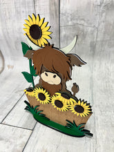 Load image into Gallery viewer, Sunflower Highland cow in bucket craft sign kit