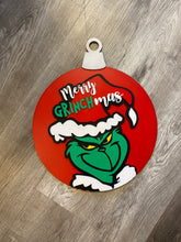 Load image into Gallery viewer, Round Doorhanger Grinch Christmas