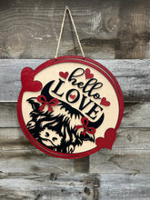 Load image into Gallery viewer, Highland cow Hello Love Round Doorhanger
