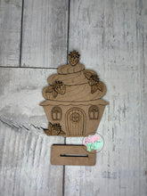 Load image into Gallery viewer, Strawberry houses DIY craft Kit