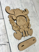 Load image into Gallery viewer, Christmas moose wreath craft sign kit