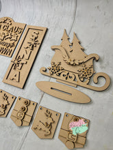 Load image into Gallery viewer, Christmas santa coming to town Tier Tray diy Kit