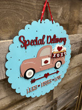 Load image into Gallery viewer, 16” Valentine Special Delivery Round