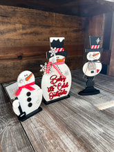 Load image into Gallery viewer, Winter Standing Snowman Trio