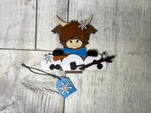 Load image into Gallery viewer, Interchangeable Kits for the Seasonal Basket, wagon, wheelbarrow,porch sign, or doorhanger