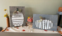 Load image into Gallery viewer, Spindle pumpkins