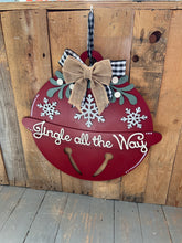 Load image into Gallery viewer, Round Doorhanger Jingle All The Way Christmas