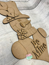 Load image into Gallery viewer, Be mine snowman doorhanger winter Valentine craft sign kit