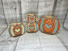 Load image into Gallery viewer, Fall swater Pumpkins set of 3 Kit, craft