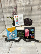 Load image into Gallery viewer, Summer Trio signs DIY Kit