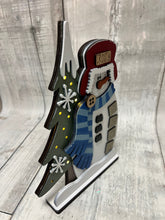 Load image into Gallery viewer, Light up Winter Snowman diy kit