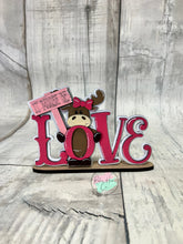 Load image into Gallery viewer, Valentine love moose shelf sitter craft sign kit