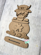 Load image into Gallery viewer, St Patricks Highland Cow shelf sitter craft sign kit