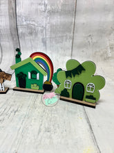 Load image into Gallery viewer, St. Patrick’s houses DIY craft Kit