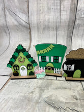 Load image into Gallery viewer, St. Patrick’s houses DIY craft Kit