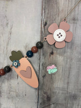 Load image into Gallery viewer, Easter vintage Seasonal Banner garland