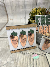 Load image into Gallery viewer, Easter fresh carrots primitive Tier Tray Kit