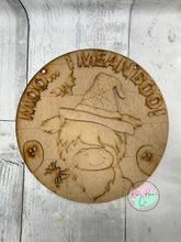 Load image into Gallery viewer, Halloween Highland Cow Boo Welcome Round Doorhanger