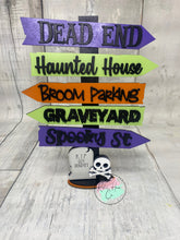 Load image into Gallery viewer, Halloween street signs Kit