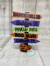 Load image into Gallery viewer, Halloween street signs Kit