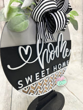 Load image into Gallery viewer, Home Sweet Home 12in Round Doorhanger