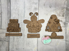 Load image into Gallery viewer, Spring bee wordstack beehive standing Tier Tray Kit