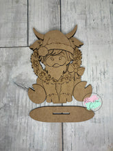 Load image into Gallery viewer, Christmas Highland cow wreath craft sign kit