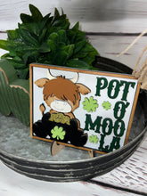 Load image into Gallery viewer, St. Patricks Day highland cow Tier Tray Kit