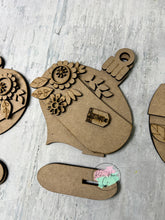 Load image into Gallery viewer, Ornament trio shelf sitter diy craft sign kit