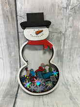 Load image into Gallery viewer, Snowman shaker