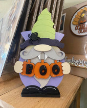 Load image into Gallery viewer, Seasonal Standing Gnomes