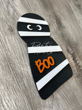 Load image into Gallery viewer, Halloween mummy cutouts