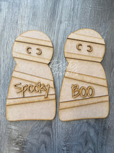 Load image into Gallery viewer, Halloween mummy cutouts