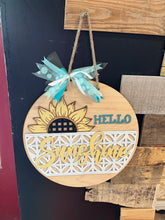 Load image into Gallery viewer, Sunflower Round Doorhanger