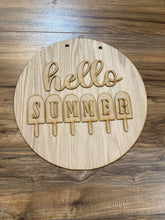 Load image into Gallery viewer, Popsicle Round Doorhanger