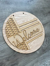 Load image into Gallery viewer, 15” Welcome Chevron Round Doorhanger