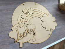 Load image into Gallery viewer, 16” Lucky St. Patrick’s Day Round