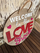 Load image into Gallery viewer, 16” Love Shack Valentine Round