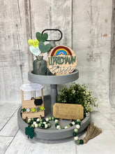 Load image into Gallery viewer, St. Patricks Day Irish kisses diy Tier Tray Kit
