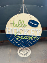 Load image into Gallery viewer, Hockey Sports Round Doorhanger
