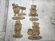 Load image into Gallery viewer, St Patrick’s gnomes standing Tier Tray set of 6 diy Kit

