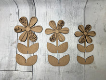 Load image into Gallery viewer, Flowers daisy standing trio diy Kit
