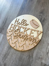 Load image into Gallery viewer, Hockey Sports Round Doorhanger
