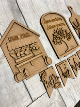 Load image into Gallery viewer, Fall leaves Interchangable Kit for benches
