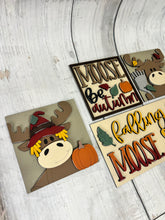 Load image into Gallery viewer, Fall moose Tier Tray Kit
