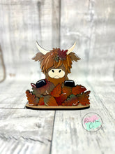 Load image into Gallery viewer, Fall Highland cow leaves craft sign kit
