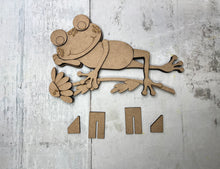 Load image into Gallery viewer, Frog daisy shelf hanger craft sign kit
