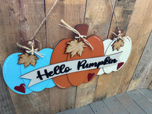 Load image into Gallery viewer, Hello Pumpkin Welcome Round Doorhanger
