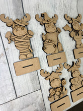 Load image into Gallery viewer, Halloween moose standing Tier Tray diy Kit
